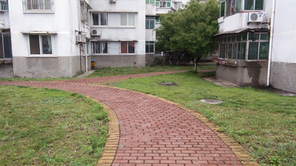 闲暇无事,在小区楼下溜了一圈,我们小区的环境还不错吧!_ 江油市