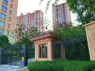 【西安罕见:小区内看到这些,很多人迈不动步了!】- 一点资讯(Yidianzixun.com)